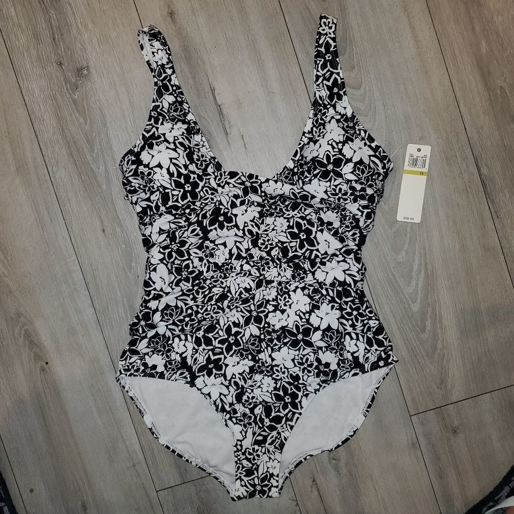Anne Cole Black White Floral V-Neck Ruched Faux Wrap Front One-piece Swimsuit 14